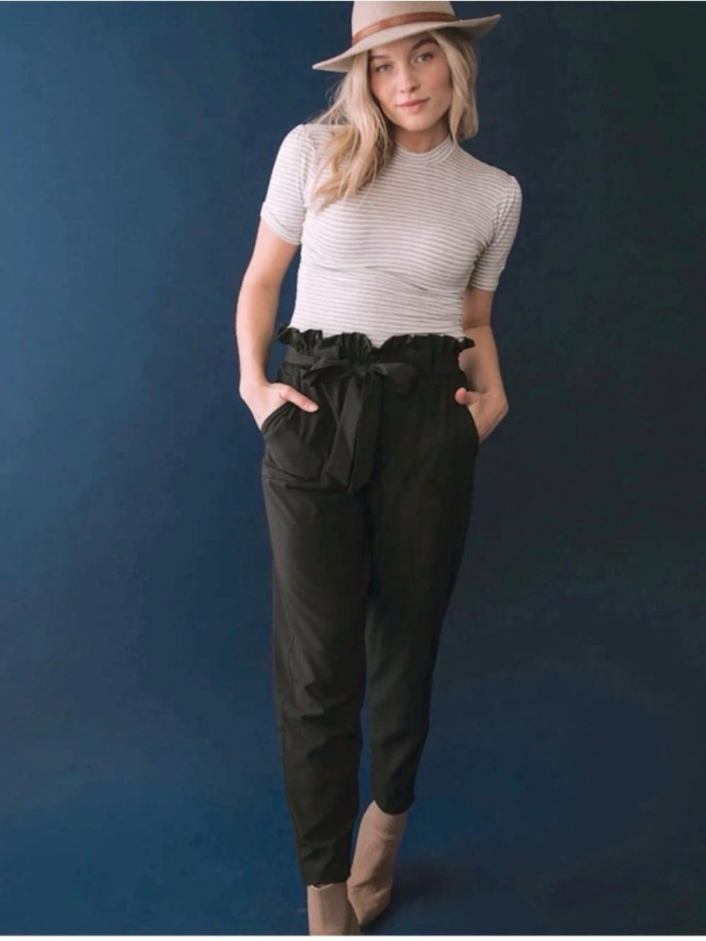 Albion Bow Belt Paperbag Cropped Pants Size XS